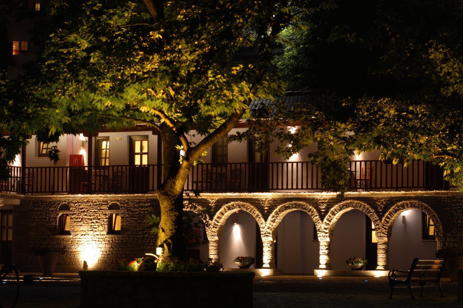 Hotel Frontzu Politia Giannina Esterno foto