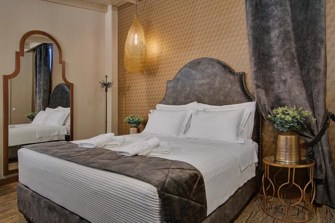 Hotel Frontzu Politia Giannina Esterno foto